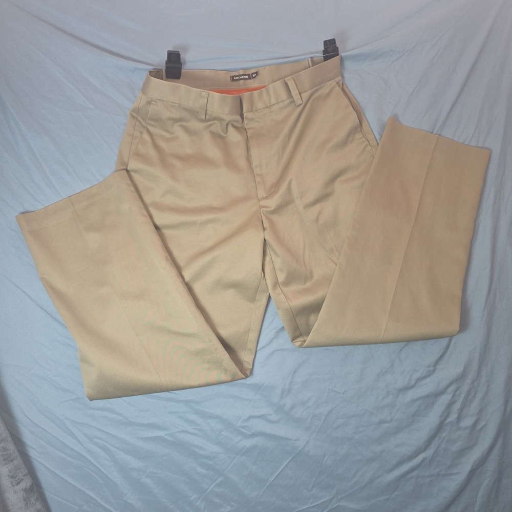 Men's 36x32 Dockers D2 Tan Khaki Flat Front Chino Pants Altered